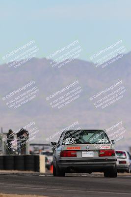 media/Feb-17-2024-Nasa AZ (Sat) [[ca3372609e]]/5-Race Group B/Session 2 Qualify (Turn 16)/